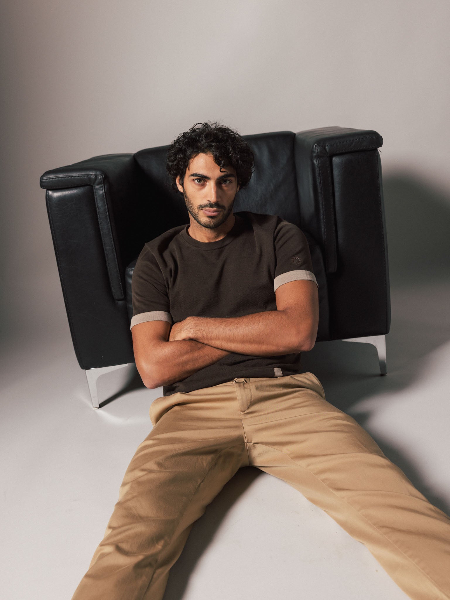 Modelshot / Chocolate Brown / Detail